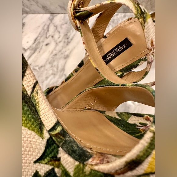Dolce & Gabbana BIANCA Floral Printed Fabric Platform Wedge Sandals 36.5 - Picture 7 of 11
